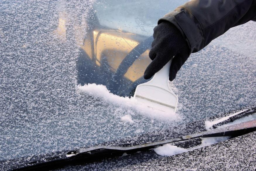 5 Mistakes In Winter That Can Damage Your Automotive Glass